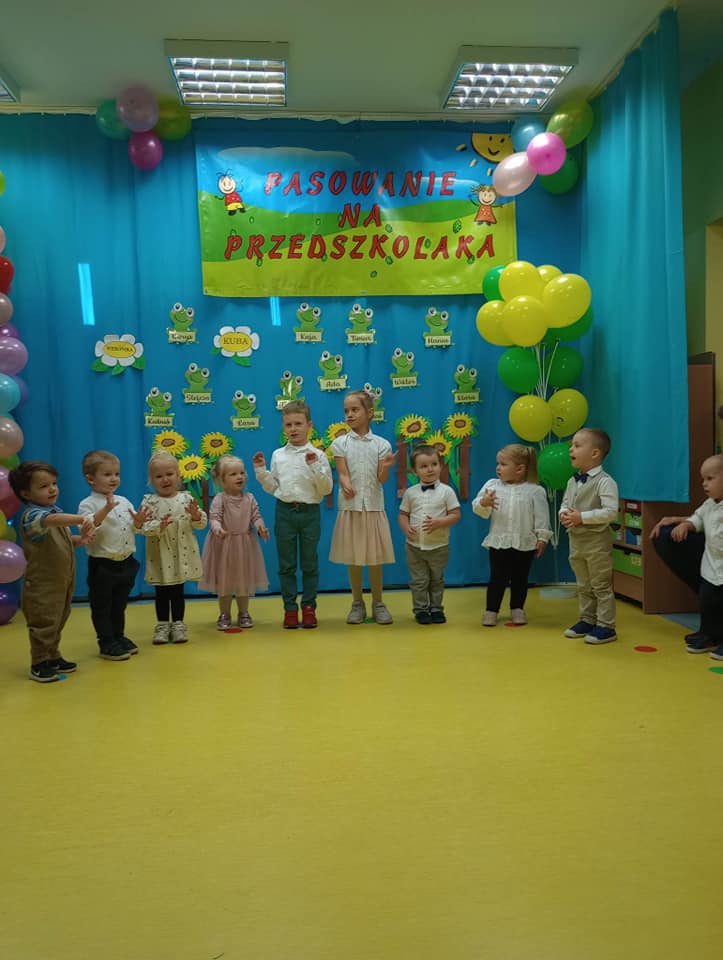 Pasowanie na przedszkolaka 2023/2024 - 387875445_852590899795061_6785801904643781012_n.jpg